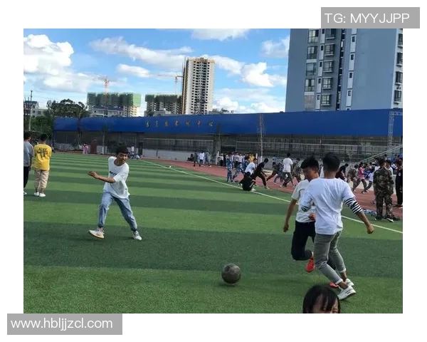 世堡足球培训助力青少年成长培养未来足球明星的摇篮